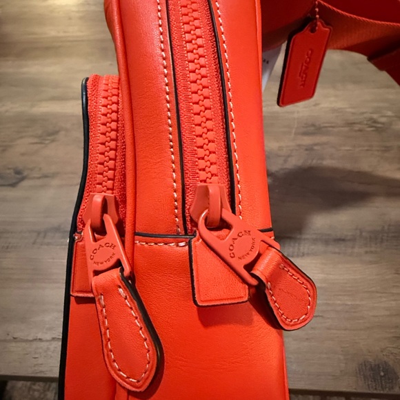 Coach Track Pack Bag 14. NWT! - Picture 12 of 16